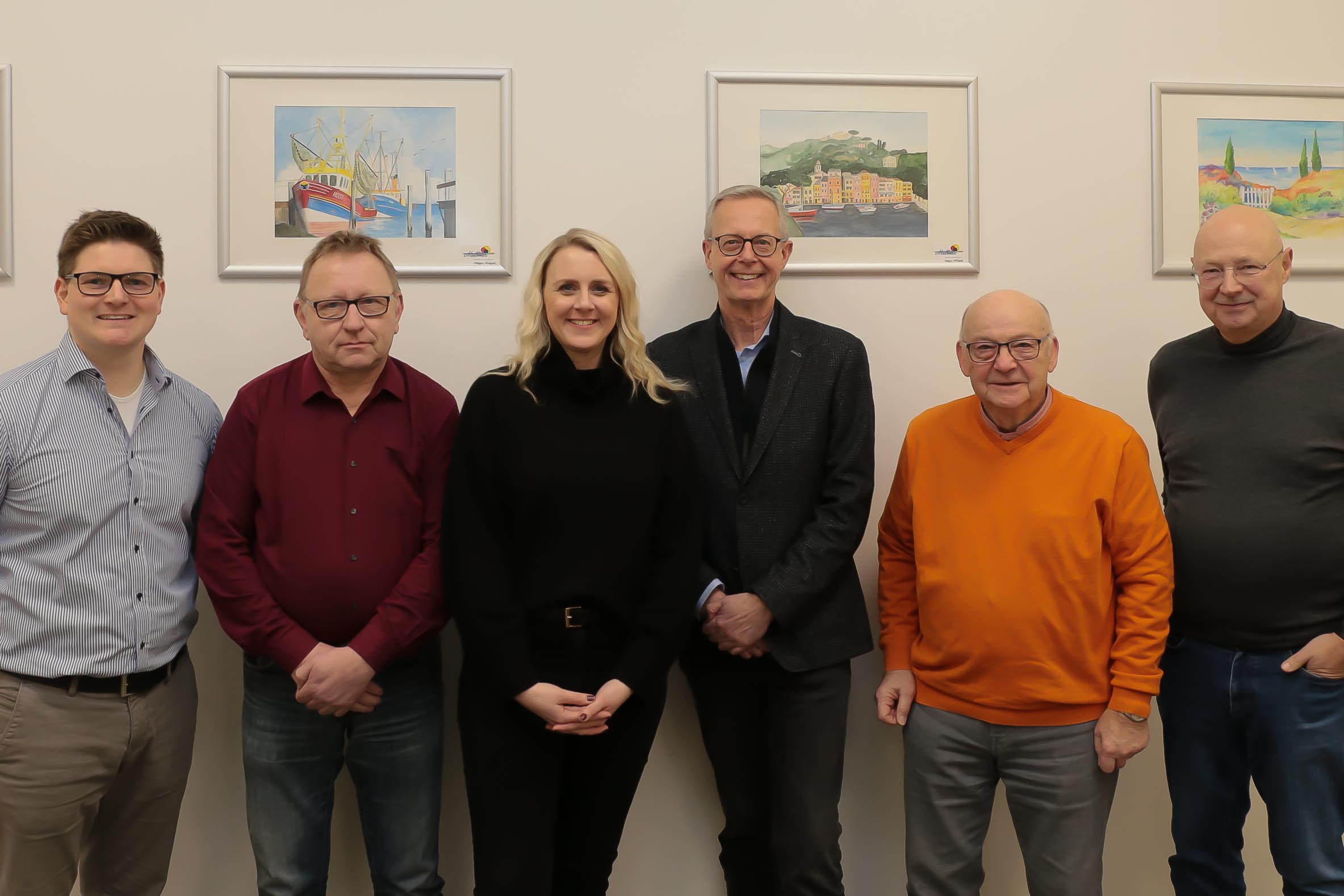 Auf dem Foto (CDU Leopoldsh�he) von links: Markus Mitterm�ller, Friedrich Wehmeier, Jennifer Hohberger, Axel Meckelmann, Klaus Fiedler und Thomas Siese